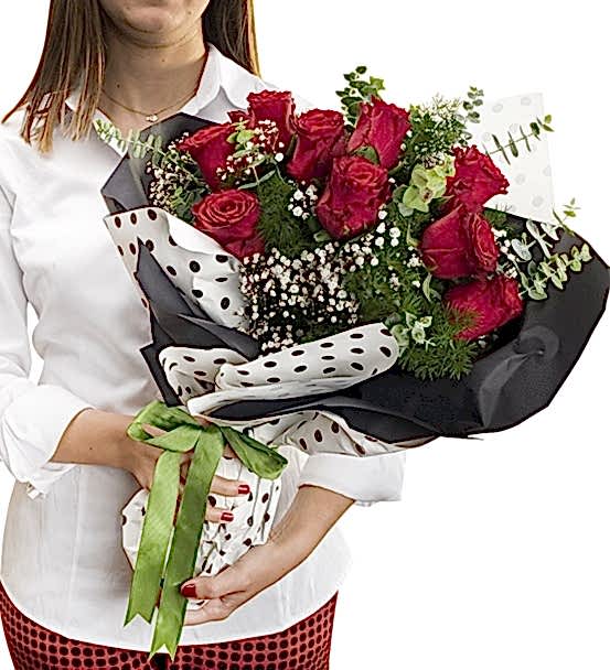 9 Kırmızı Gül Buketi