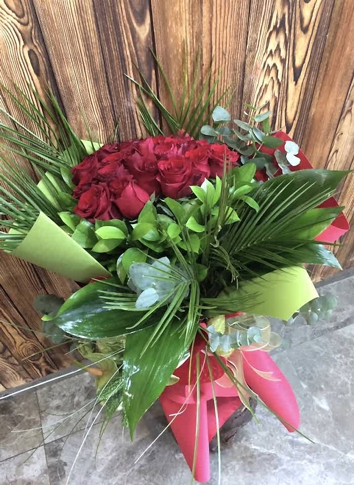 Vip Kırmızı Güller 